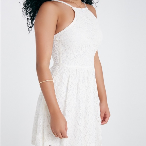 White Ivory High Neck Lace Skater Dress By WetSeal - Picture 3 of 3